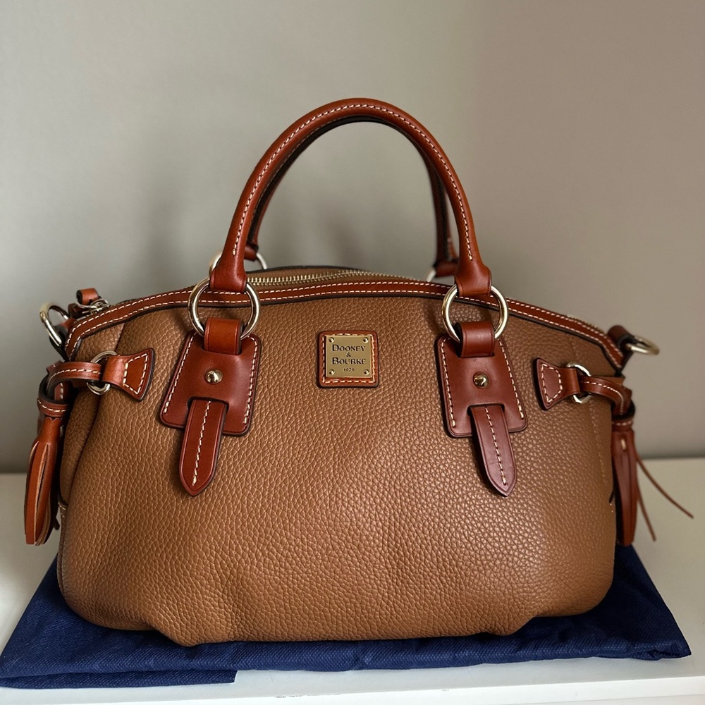 Dooney & Bourke Caramel Pebble Grain italian Leather Medium Mail Satchel NWT